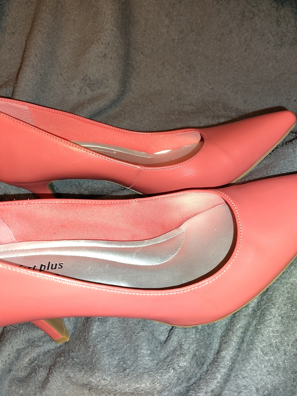 comfort plus by Predictions Coral Pink Pointed Toe Mid Heel Pumps